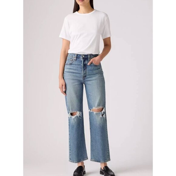 Levi’s Jeans Women’s Size 25 Ribcage Straight Ankle Jeans Distressed Button Fly - Picture 4 of 14